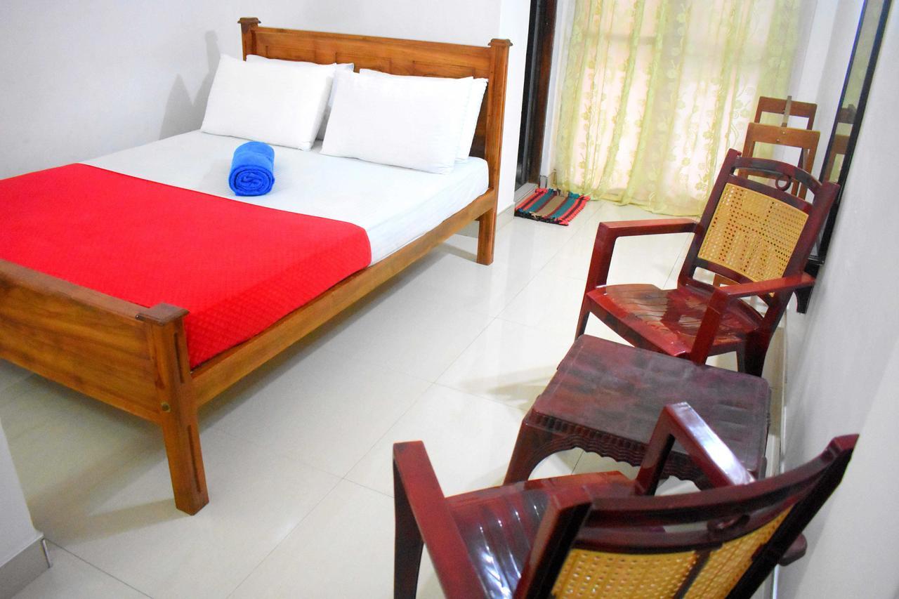 Lion Rest Hotel Anuradhapura Exterior photo