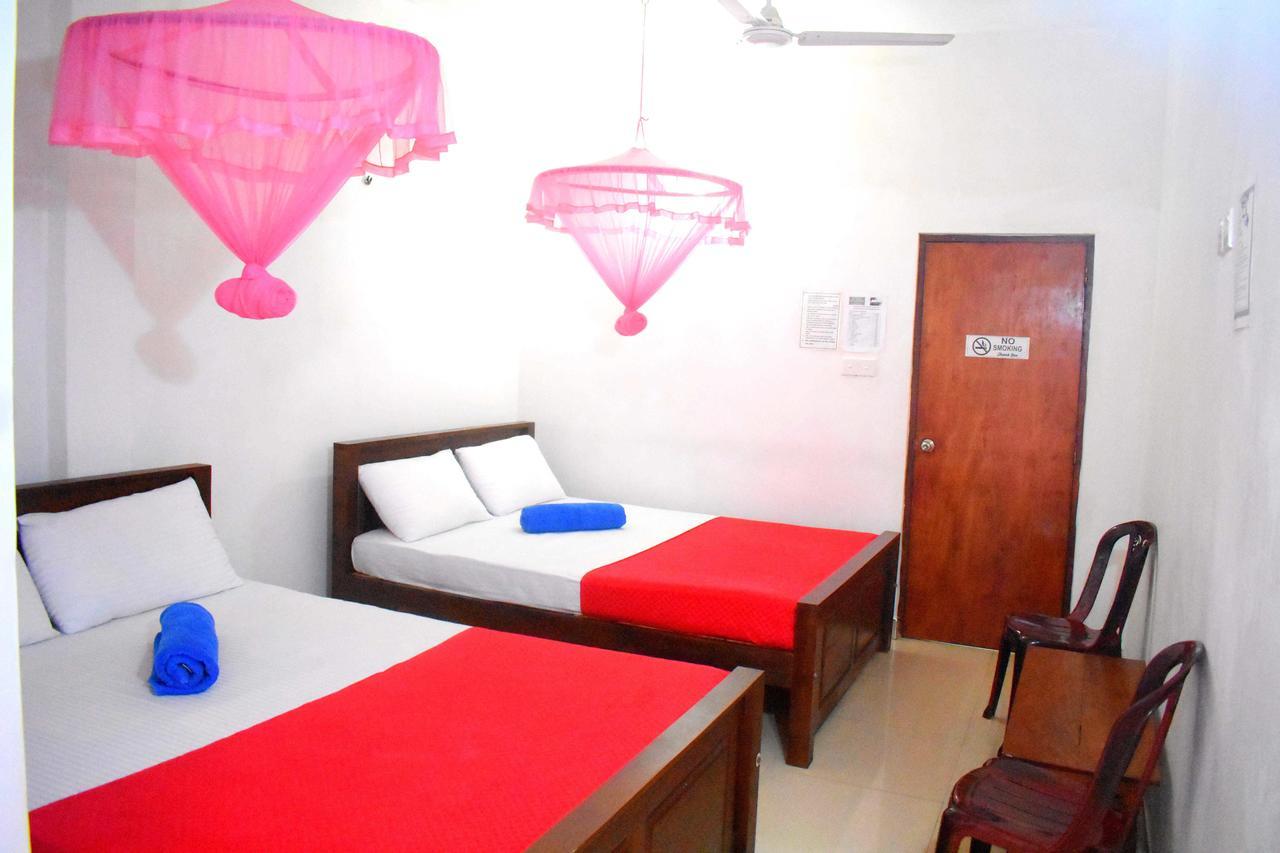Lion Rest Hotel Anuradhapura Exterior photo