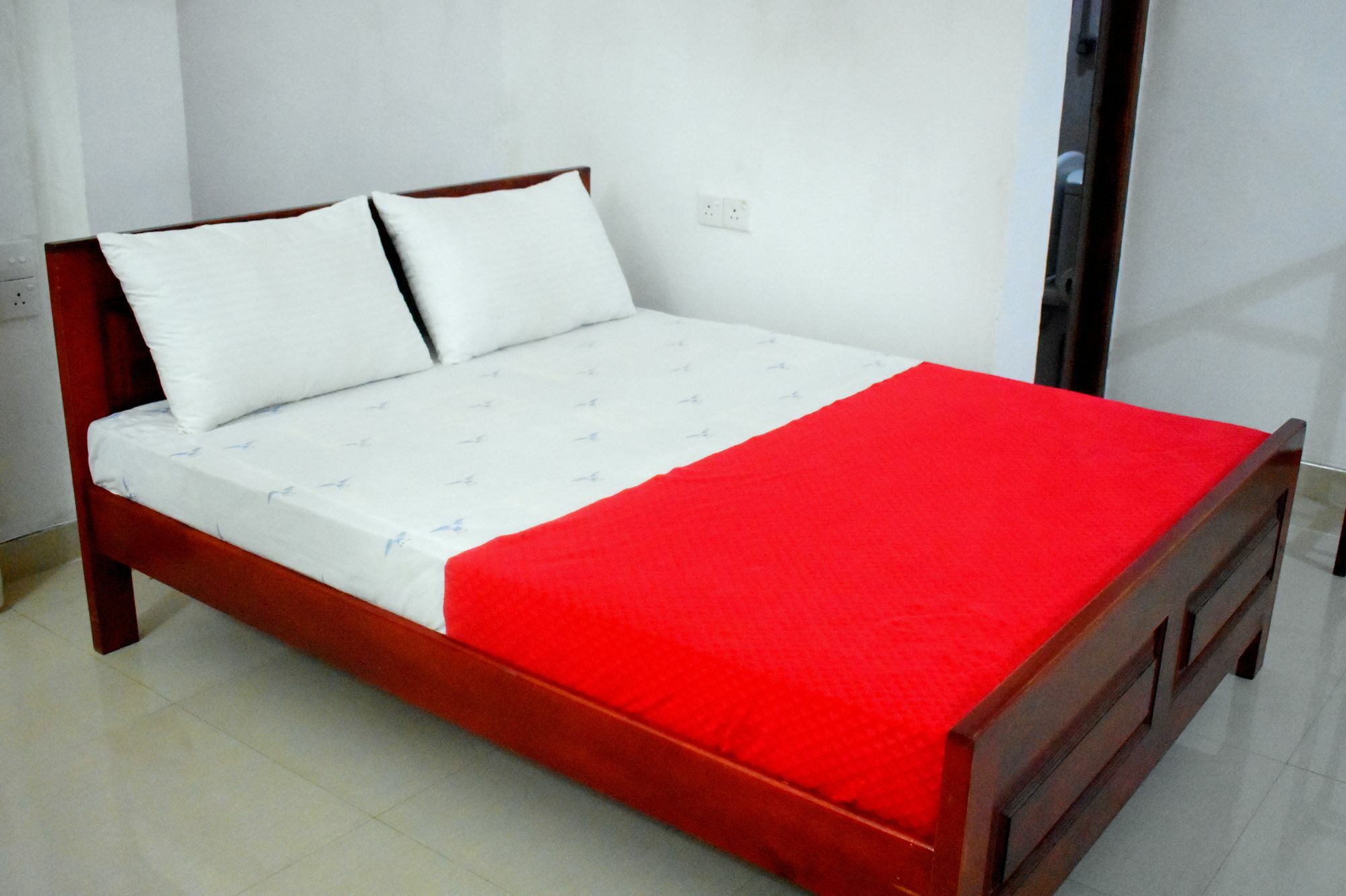 Lion Rest Hotel Anuradhapura Exterior photo