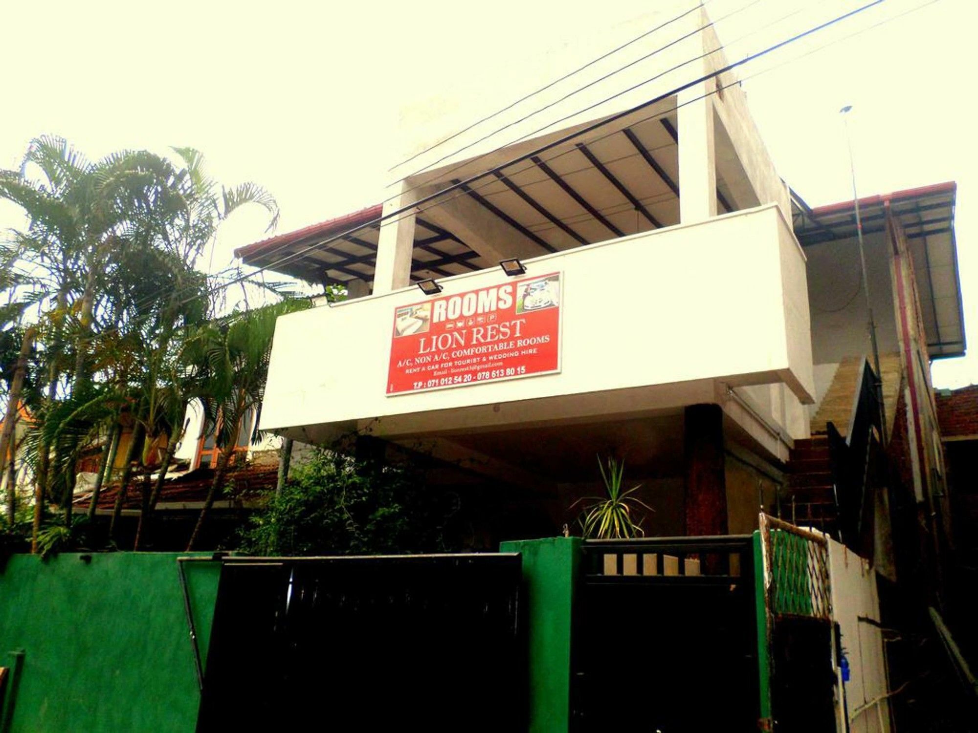 Lion Rest Hotel Anuradhapura Exterior photo