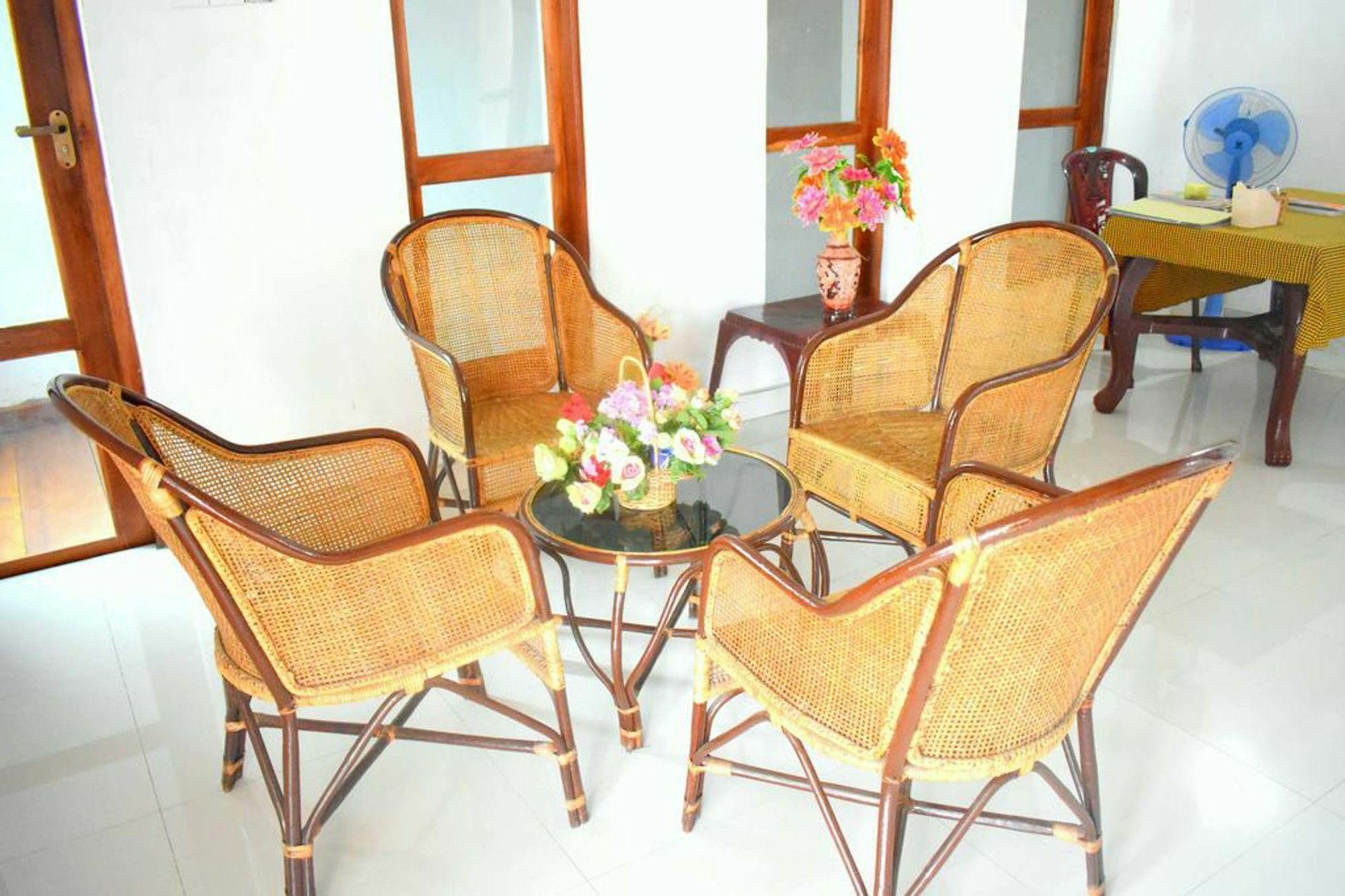 Lion Rest Hotel Anuradhapura Exterior photo